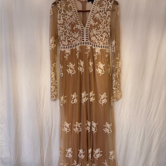 Forever 21 Dresses & Skirts - Nude Beige Floral Embroidered Mesh Lace Long Sleeve Maxi Dress | M |